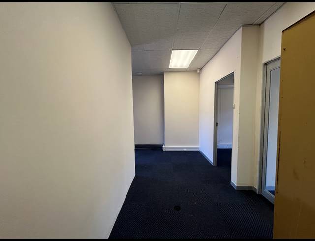 62M² OFFICE FOR SALE IN UMHLANGA CENTRAL